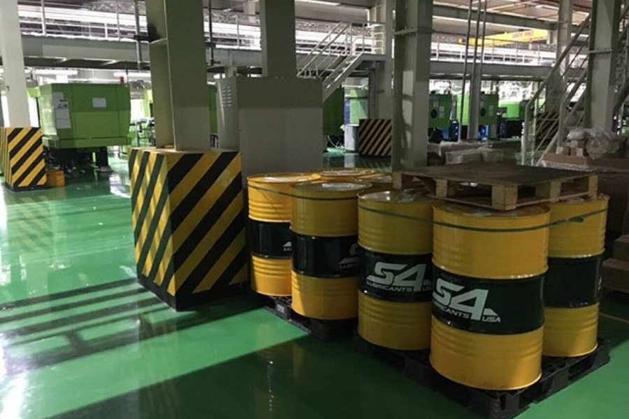 Hướng dẫn kiểm tra nhanh chất lượng dầu nhớt dành cho các loại máy ép nhựa