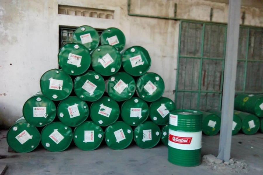 Lựa chọn nhớt cho máy ép nhựa đời cũ và đời mới khác nhau ra sao?